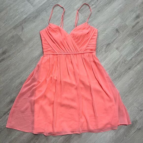 David’s Bridal Chiffon Mini Dress Size 8 - Picture 2 of 13